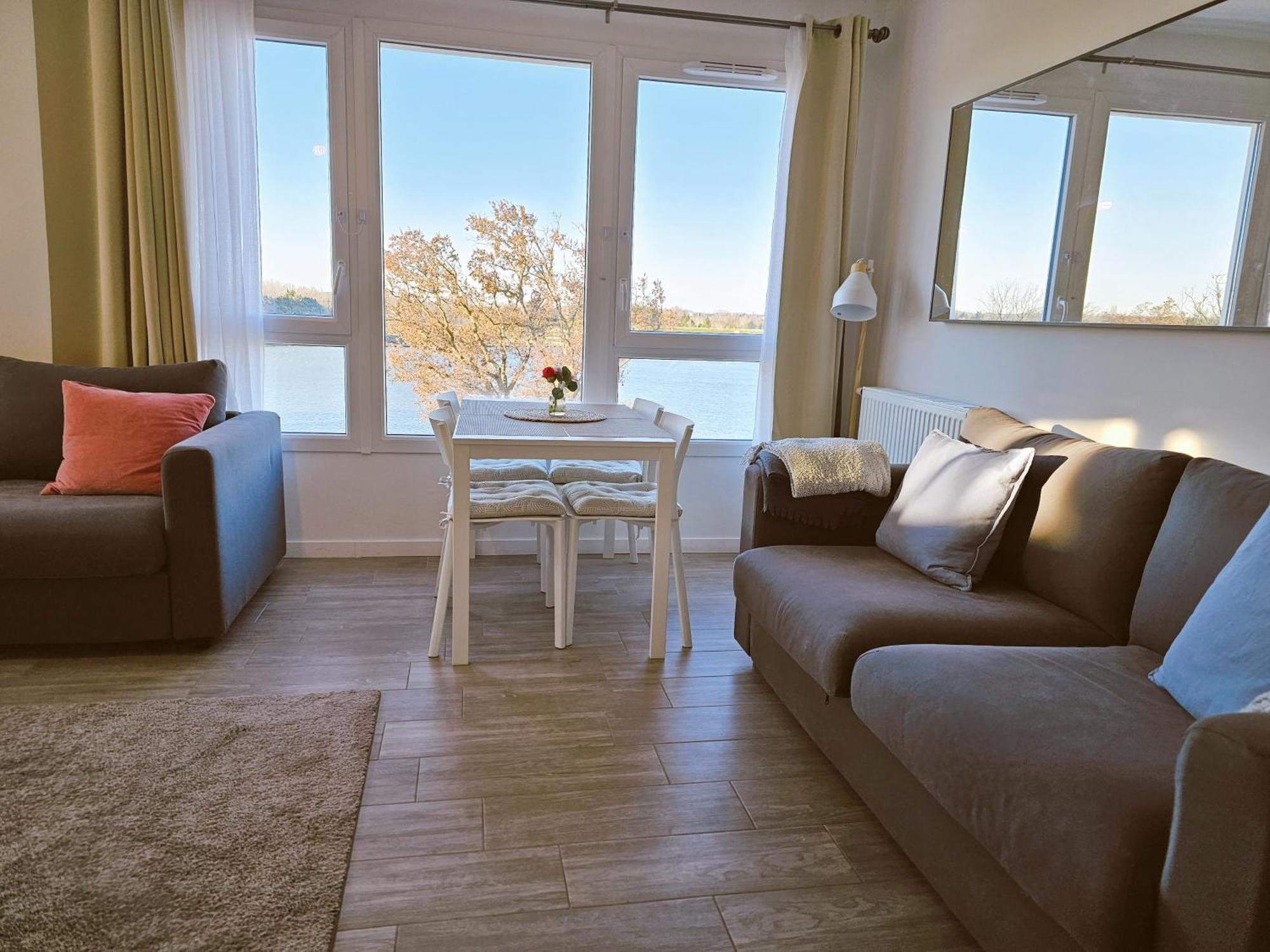 Lakeside Provence - Appartement Classe 4 Etoiles, Vue Sur Le Lac, Parking Sous-Sol, Double Clim Monteux Exterior photo