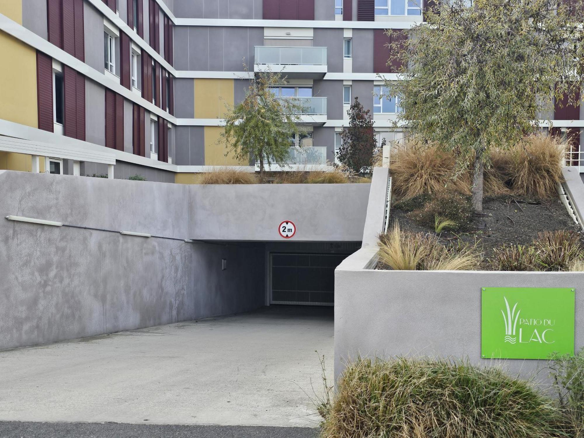 Lakeside Provence - Appartement Classe 4 Etoiles, Vue Sur Le Lac, Parking Sous-Sol, Double Clim Monteux Exterior photo