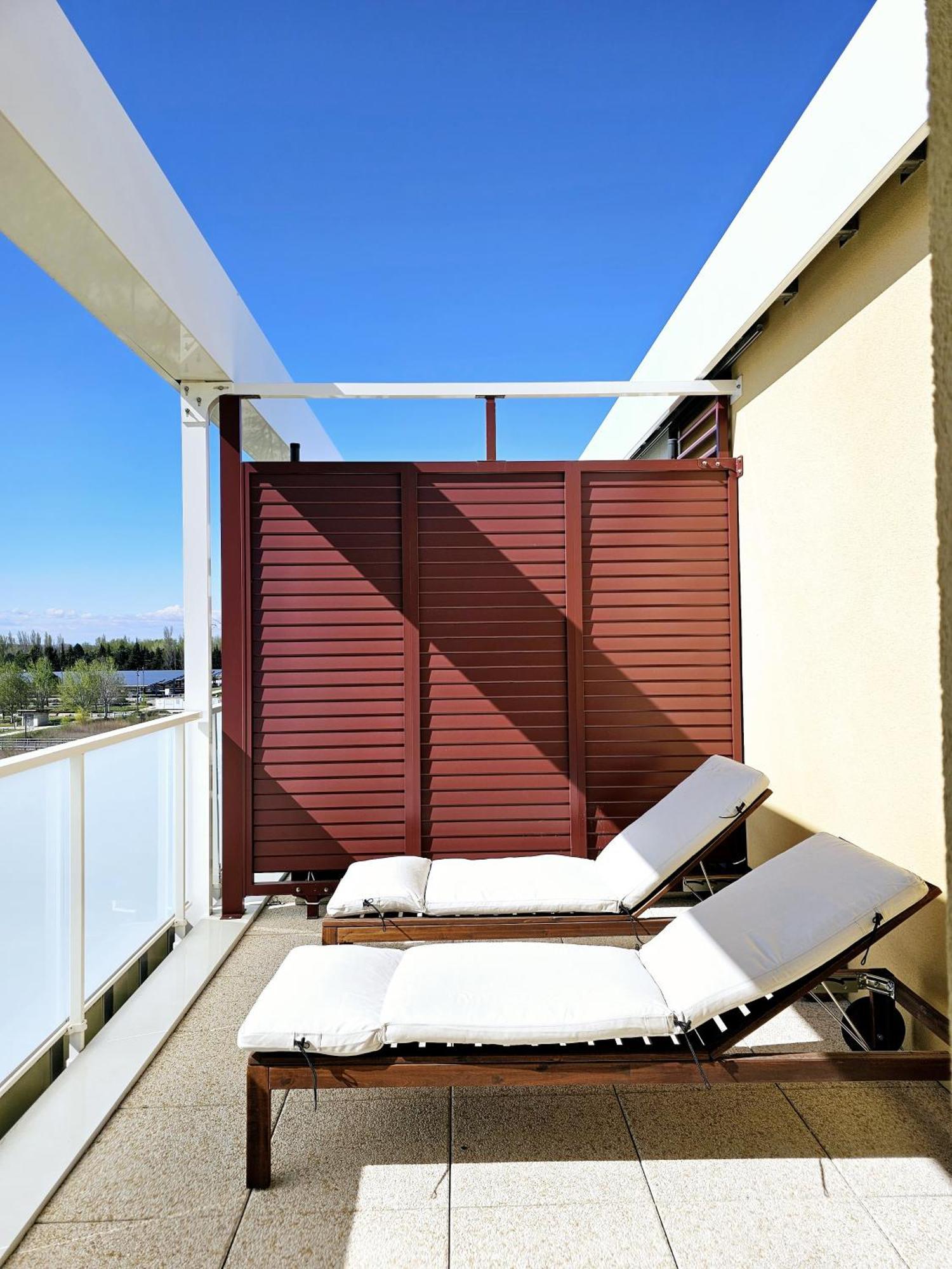 Lakeside Provence - Appartement Classe 4 Etoiles, Vue Sur Le Lac, Parking Sous-Sol, Double Clim Monteux Exterior photo