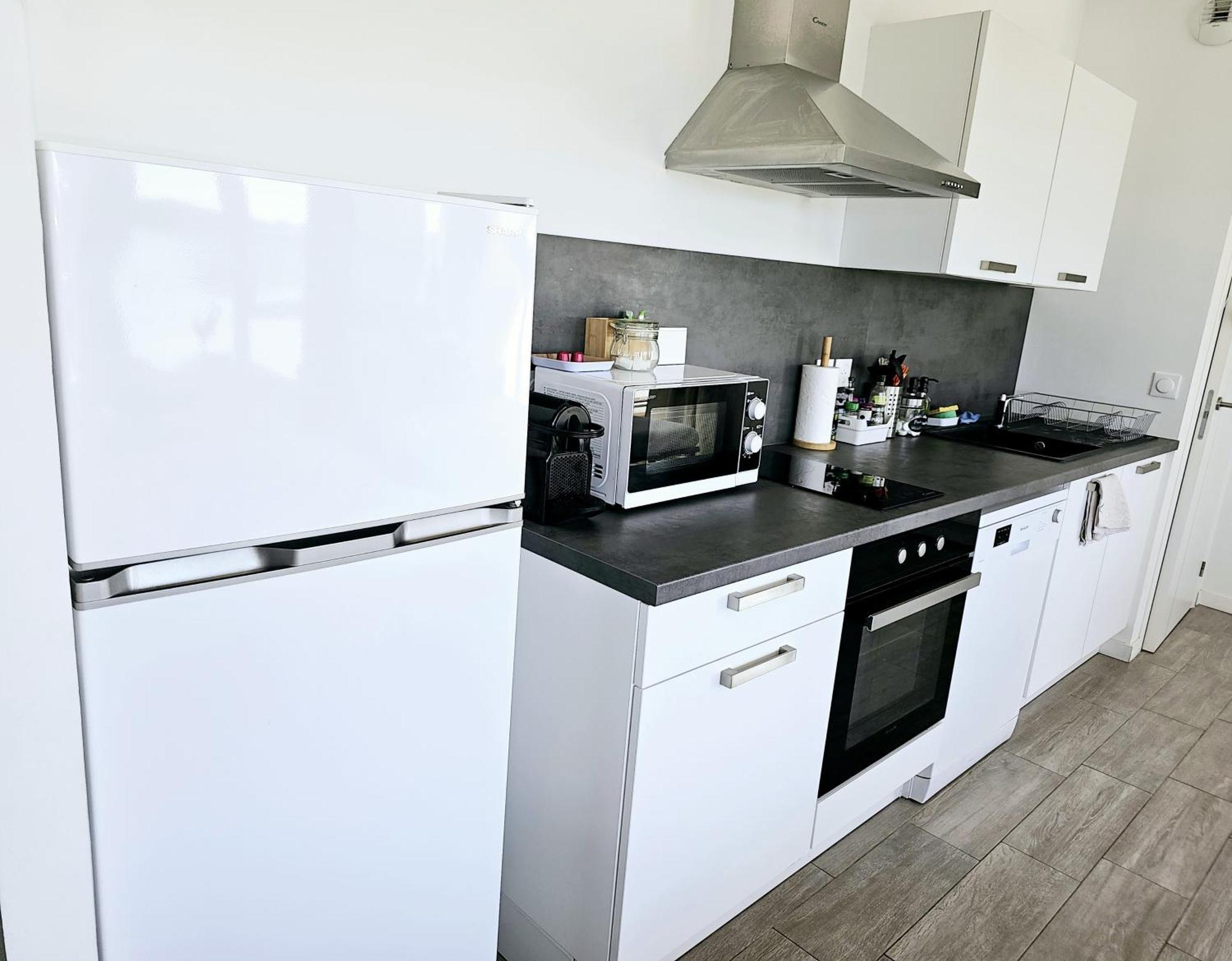 Lakeside Provence - Appartement Classe 4 Etoiles, Vue Sur Le Lac, Parking Sous-Sol, Double Clim Monteux Exterior photo